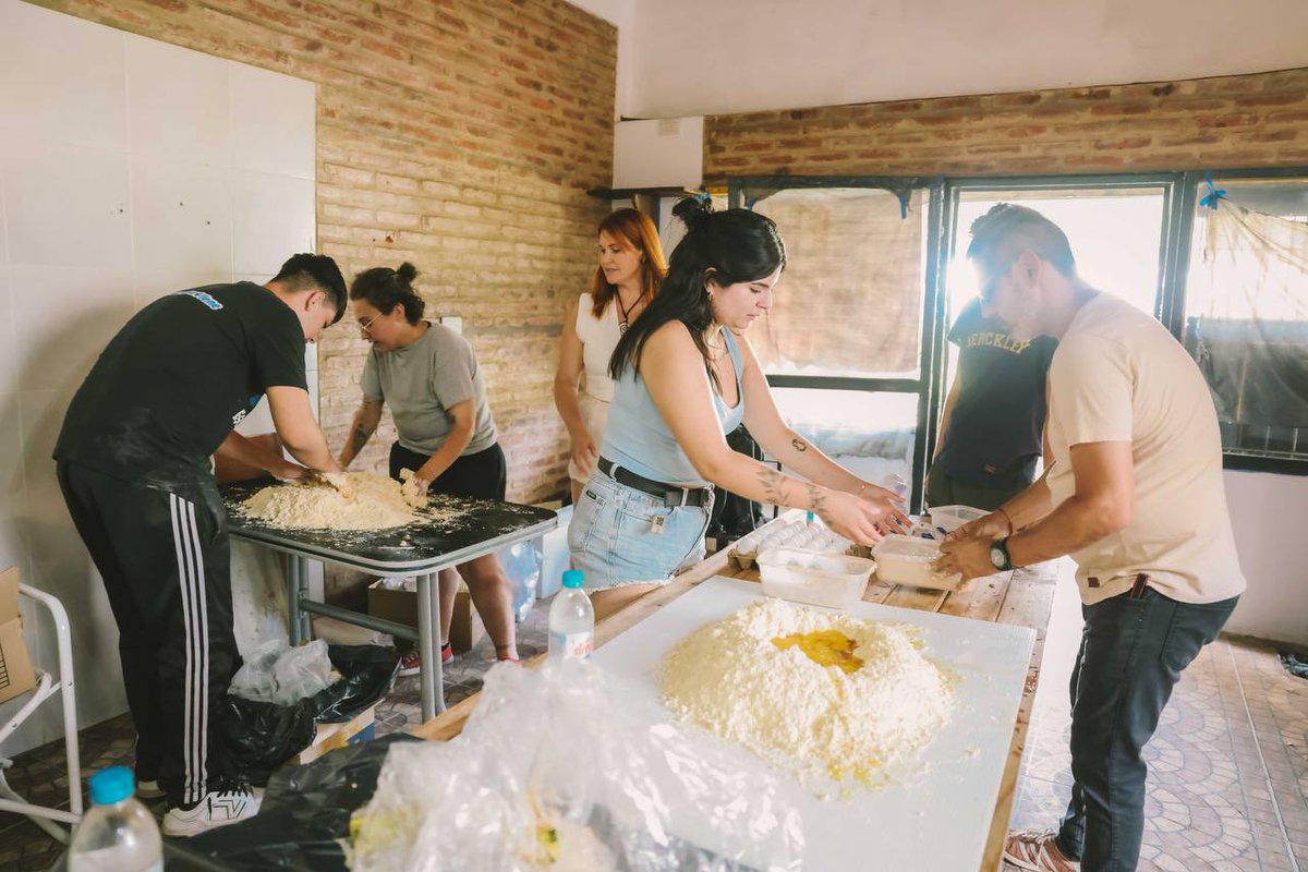 Con los compañeros y las compañeras ya arrancamos con la Navidad Solidaria en todo el país 🇦🇷🎄