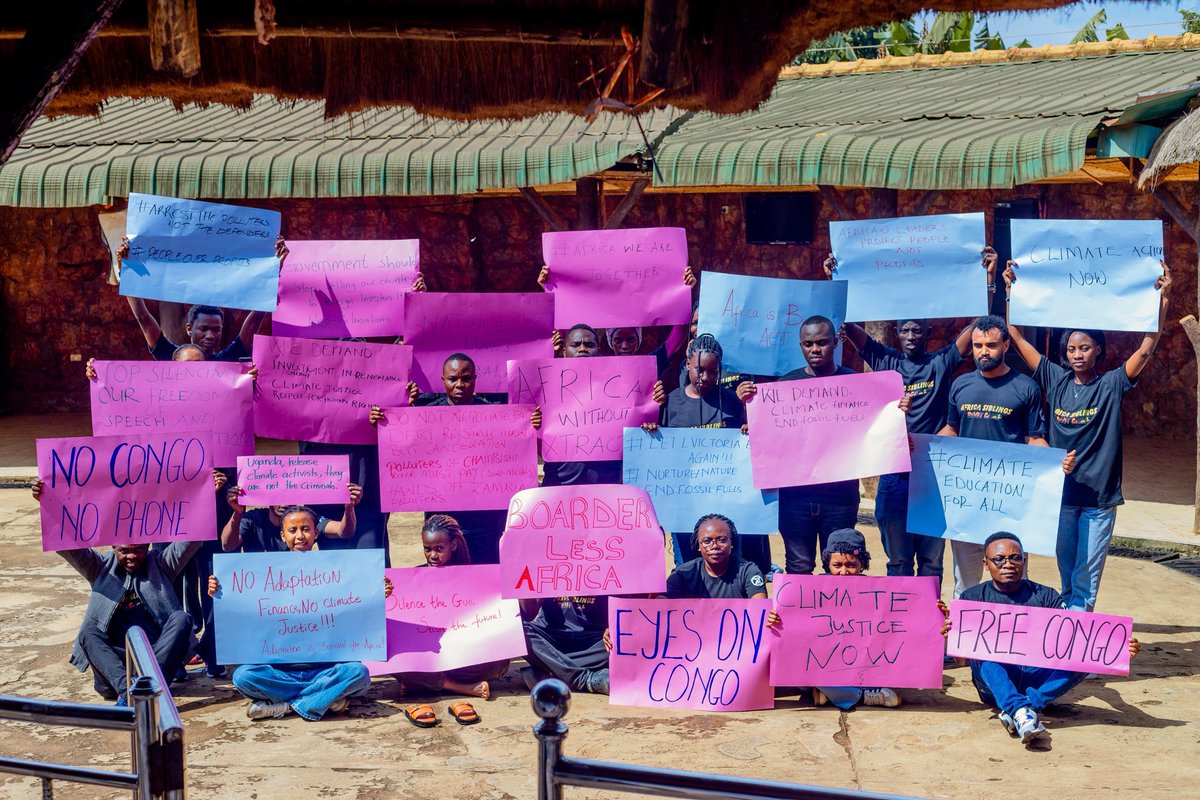 PM_AKELLO's tweet image. Frontline activists have the voice and ideas, but what more can a solid voice birth?
The Africa Siblings Boot Camp gave these voices a foundation to birth a shared idea, for a sustainable future!
It’s young Africans innovating their future.
Nothing for us is without us!