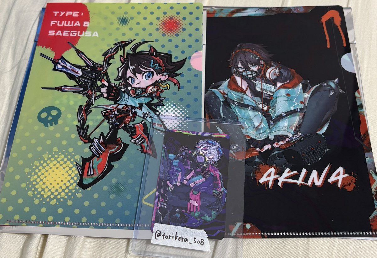 トプス tweet media