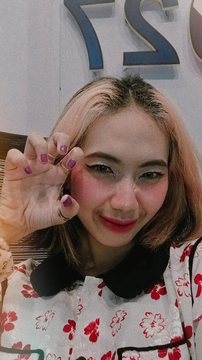 Annyeong Chingu♥️
Jangan capek dulu dong sama aktivitasnya. Mending recharge semangat yuk bareng #NiarYuniar di #KOSEK #KOREASEKALI sampai jam 7 malam nanti. Soalnya sore-sore gini enaknya noraebang. Gak percaya? Buktiin sendiri. Stay tuned mtbfm.co.id , NIARHAE!🤟🏻