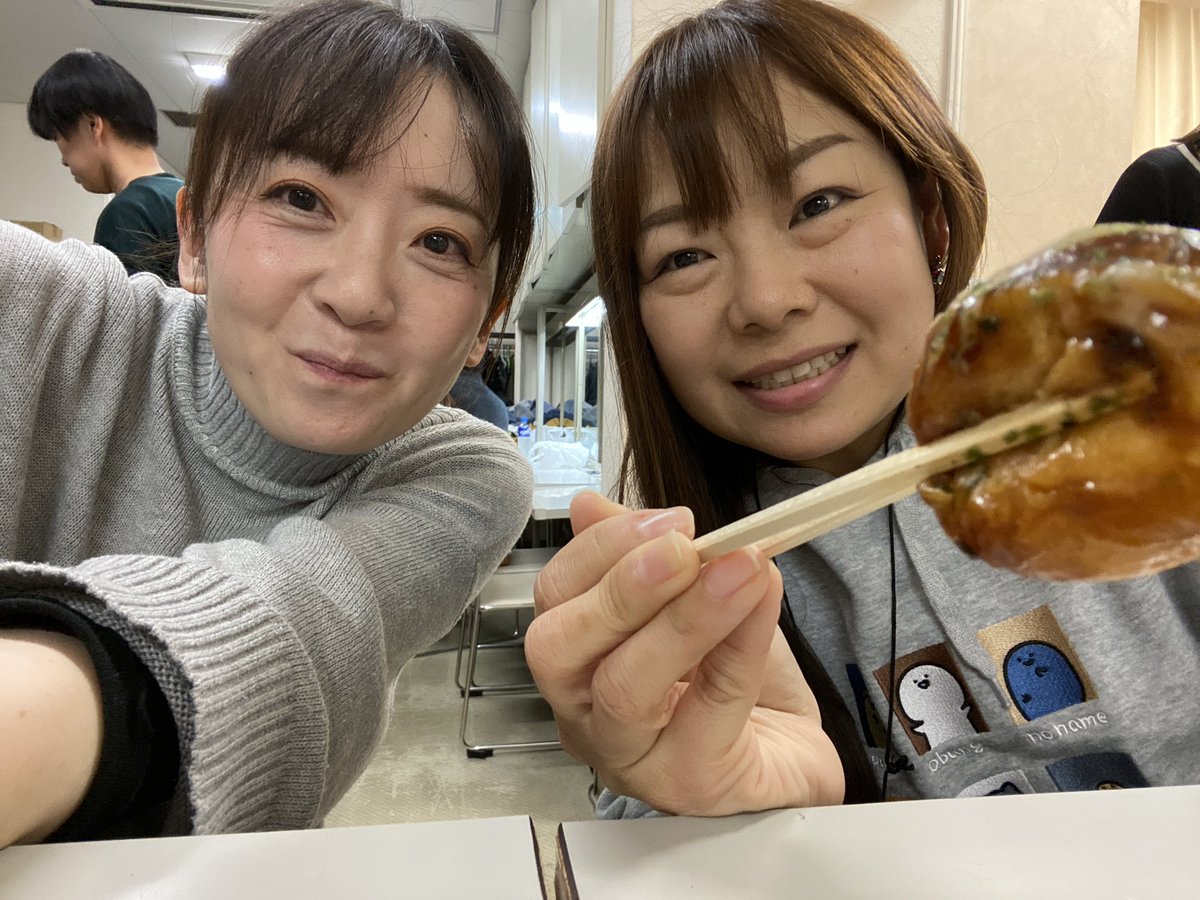 一門会の思い出②
竜崎さんがたこ焼きくれた🐙

#焼酎亭一門会