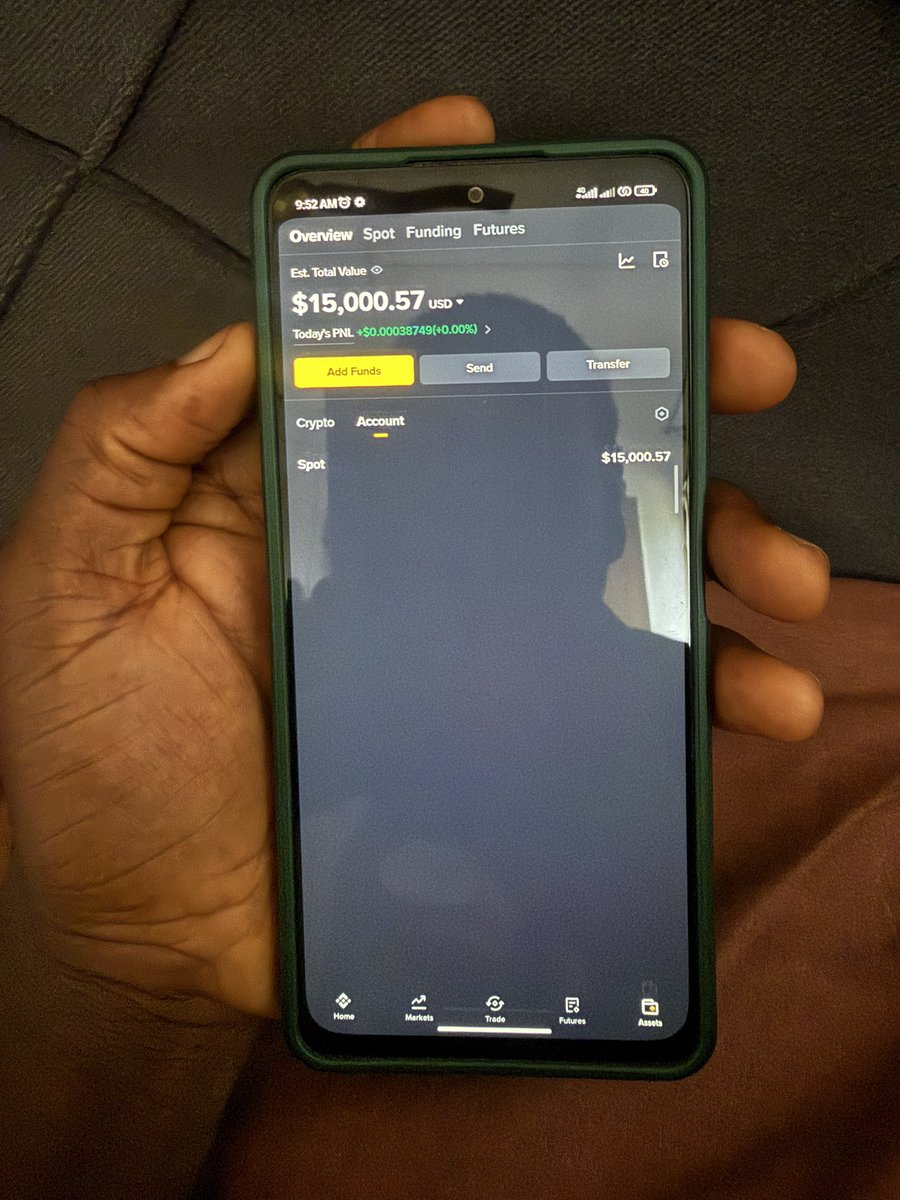 00adewale's tweet image. Japa or poultry business?

Asking for a friend