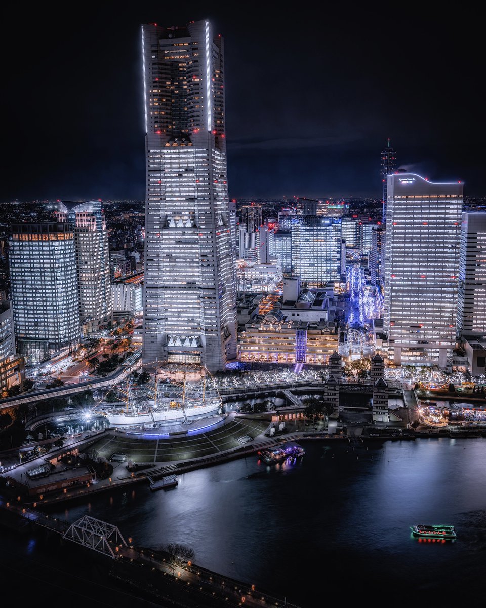 年に一度だけ行われるみなとみらいの全館点灯が綺麗