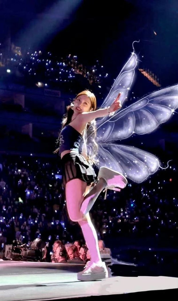 🐈‍⬛

#닝닝 #에스파 #宁宁 #宁艺卓 #AESPA #NINGNING #ニンニン