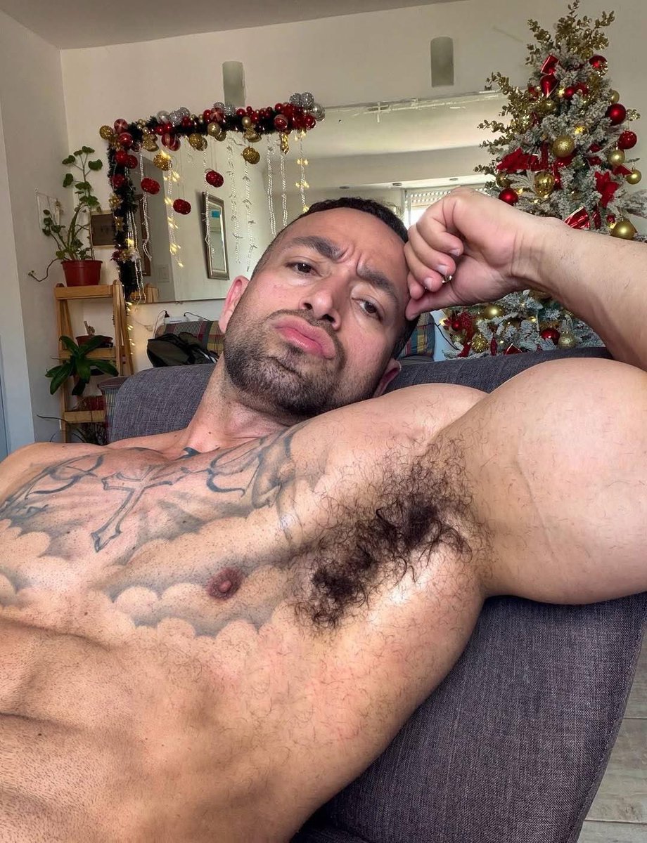 RaunchyMale's tweet photo. @RaunchyMales https://t.co/UXezY5IKmb
