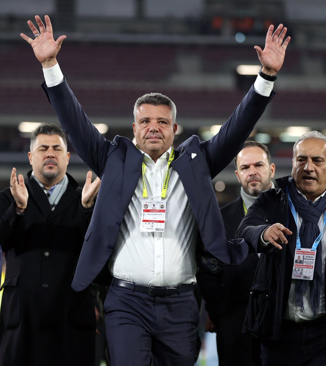 Adli tıp tarafından uyuşturucu testinin pozitif çıktığı açıklanan Sadettin Saran’ın vakit kaybetmeden Fenerbahçe Başkanlığından istifa etmesi gerekir.

Bu konuyu konuşuyoruz.

CANLI: youtube.com/live/4dF1YbBaQ…