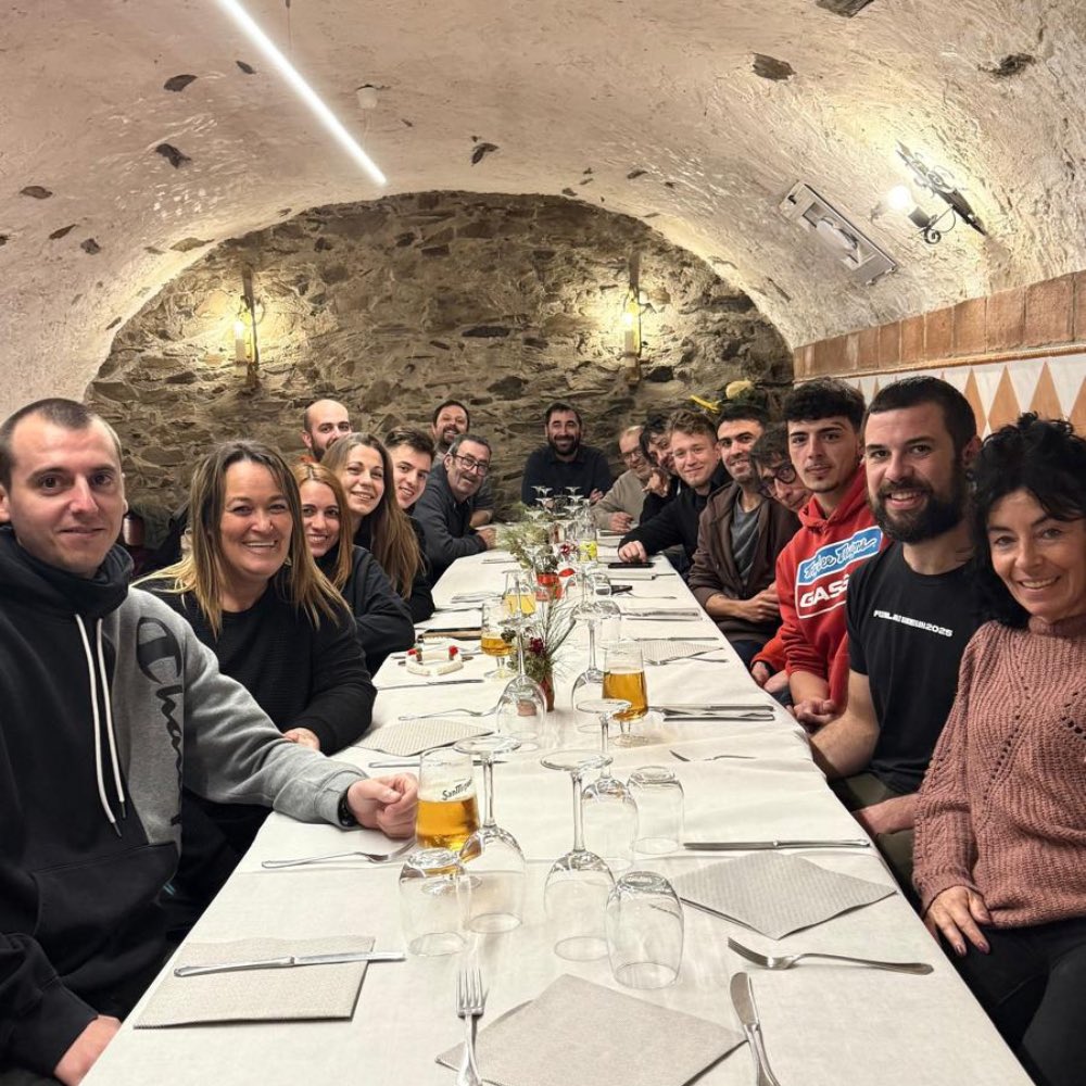 Des de Rocktail Group volem desitjar-vos unes bones festes i agrair la confiança dipositada en nosaltres al llarg d’aquest any.

#BonesFestes #RocktailGroup #BonAny #Cultura #Esdeveniments