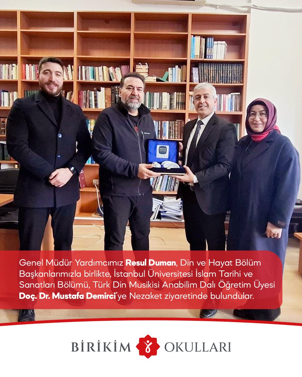 》Genel Müdür Yardımcımız Resul Duman, Din ve Hayat Bölüm Başkanlarımızla birlikte, İstanbul Üniversitesi İslam Tarihi ve Sanatları Bölümü, Türk Din Musikisi Anabilim Dalı Öğretim Üyesi Doç. Dr. Mustafa Demirci’ye Nezaket ziyaretinde bulundular.