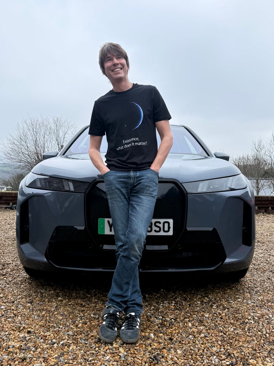 Brian Cox tweet media