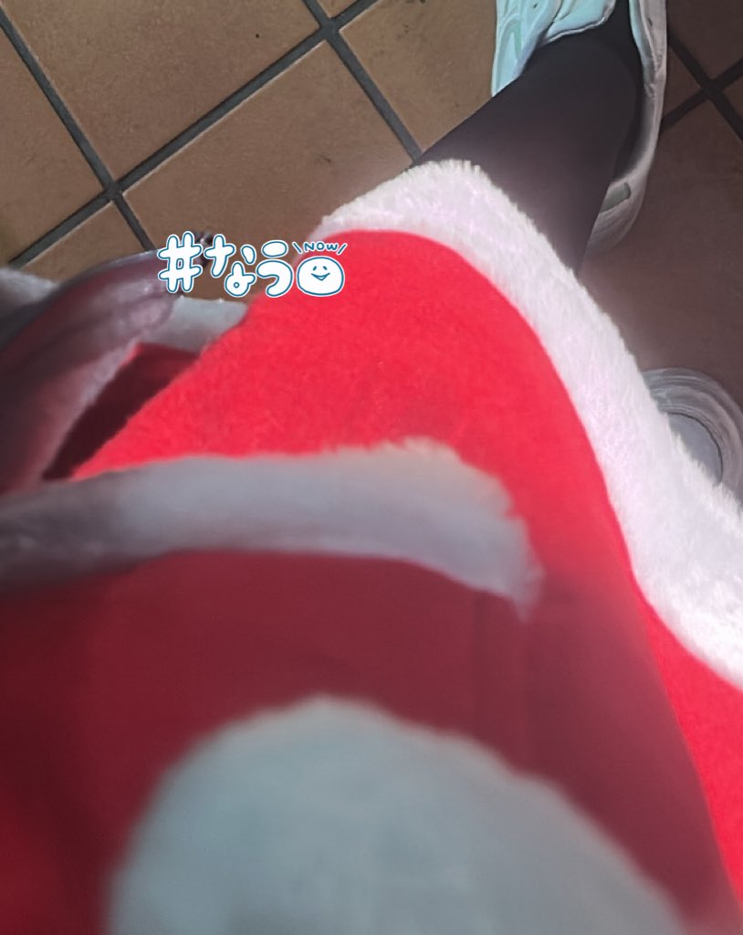 rn_vo_12's tweet photo. 今年も去年に続いてサンタさんしてる🎅🏻 https://t.co/7FkDffqyZ2