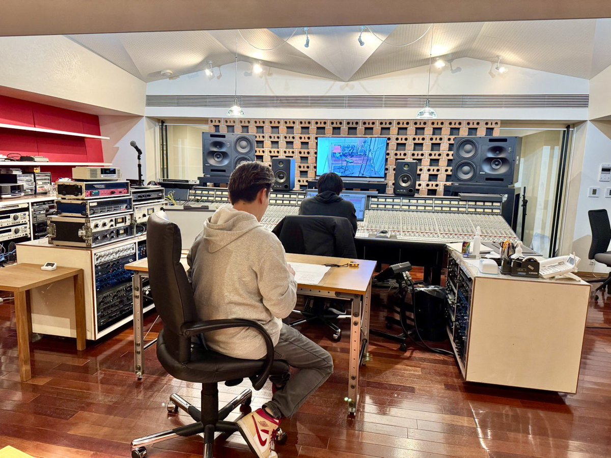 今日はRecording!!🎅🏼
#SOxDY <a href="/SOxDY_official/">SO×DY</a>