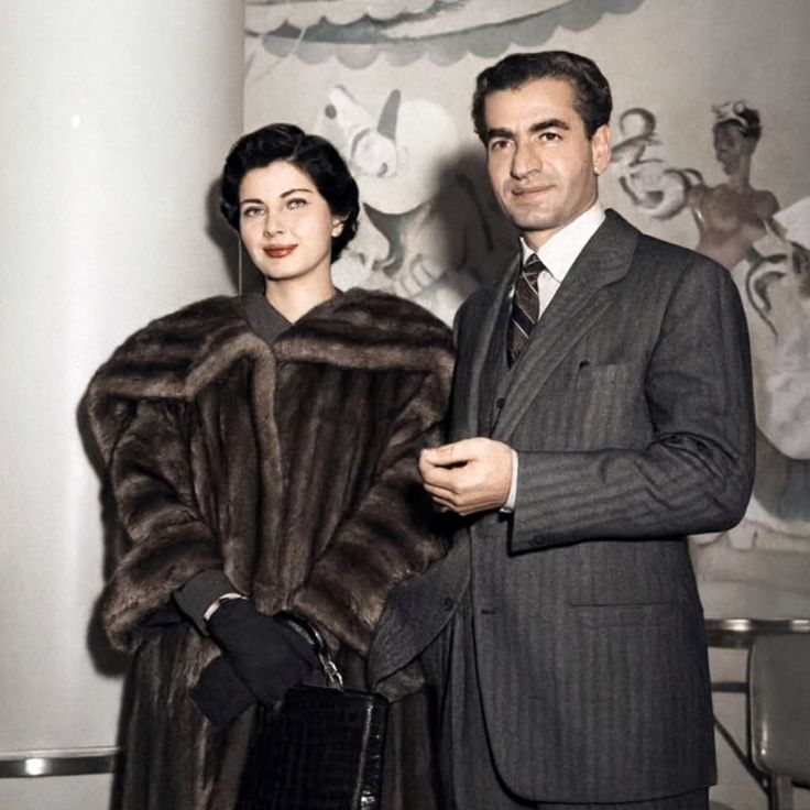 تصویر زیبا و دیده نشده از محمدرضاشاه پهلوی و ملکه ثریا