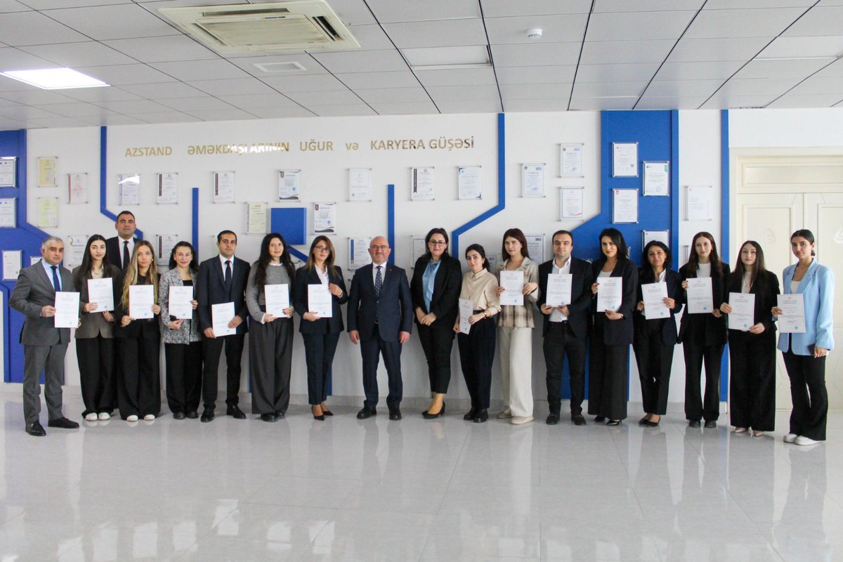 m_samisahin's tweet photo. 🇹🇷🤝🇦🇿

Azerbaycan Standartlaştırma Enstitüsü (AZSTAND)’a gerçekleştirdiğim ziyaret kapsamında; Türkiye ile Azerbaycan arasında standardizasyon ve uygunluk değerlendirme alanlarında yürütülen iş birliğinin daha kurumsal, sürdürülebilir ve sonuç odaklı bir yapıya kavuşturulmasına yönelik görüşmeler gerçekleştirdik.

Kalite altyapısının; ticaretin, yatırımın ve sürdürülebilir kalkınmanın temel unsurlarından biri olduğuna inanıyor, bu alandaki iş birliğimizi güçlendirmeyi kararlılıkla sürdürüyoruz.