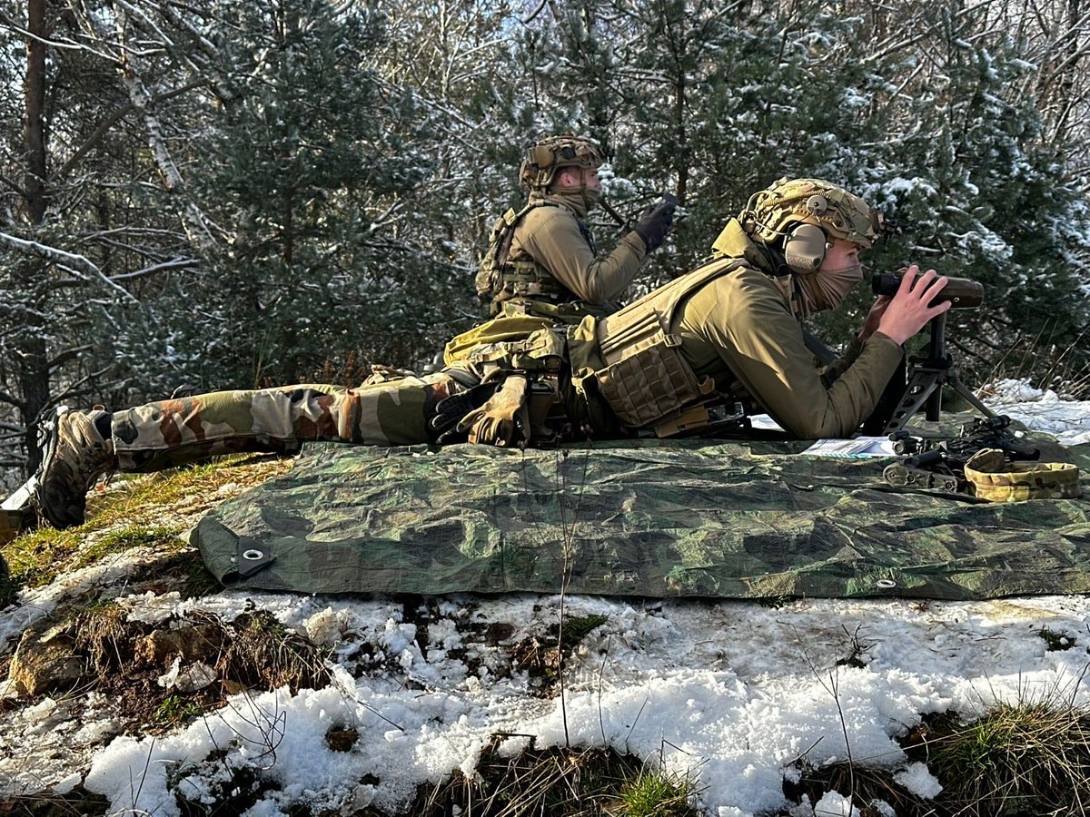 Chef de corps du 1er RCP tweet media