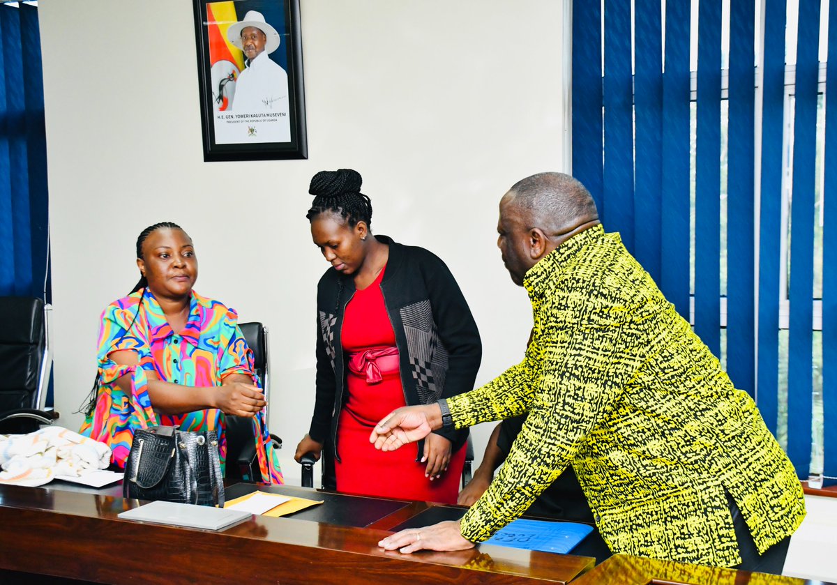 Hon. Nyombi Thembo tweet media