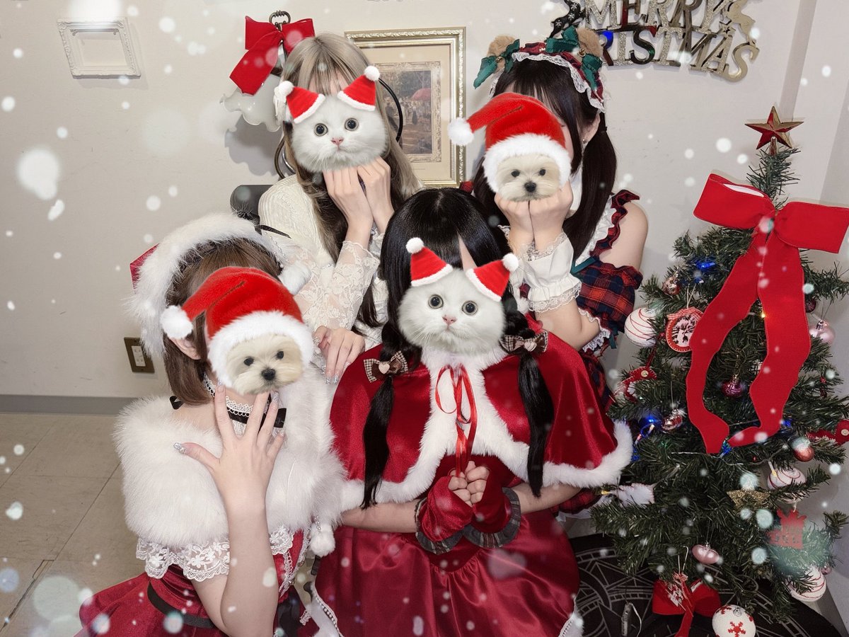 世界で1枚のオーダーメイド似顔絵☆プレミアムver☆クリスマス オープンいたしました🎄 クリスマスイベント2日目♪ 只今のお時間は