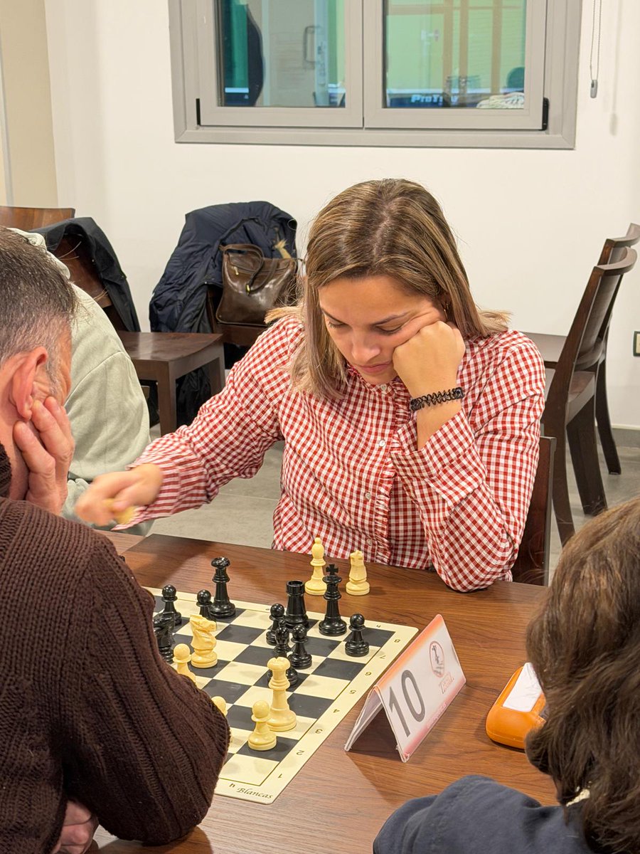 ♟️ TORNEO DE AJEDREZ DE NAVIDAD 2025

🥇 Joaquín Anatol
🥈 Alfonso Martín
🥉 Alfredo Lorenzo

🥇Sub18: David Campano
🥇Sub14: Diego Campano

🟢 Gracias a nuestros colaboradores <a href="/ilfornazzo/">IL FORNAZZO</a> <a href="/dipuzamora/">Diputación de Zamora</a> @ayuntamientodezamora <a href="/cajaruralzamora/">cajaruralzamora</a> @pequenosgigantes_ajedrez