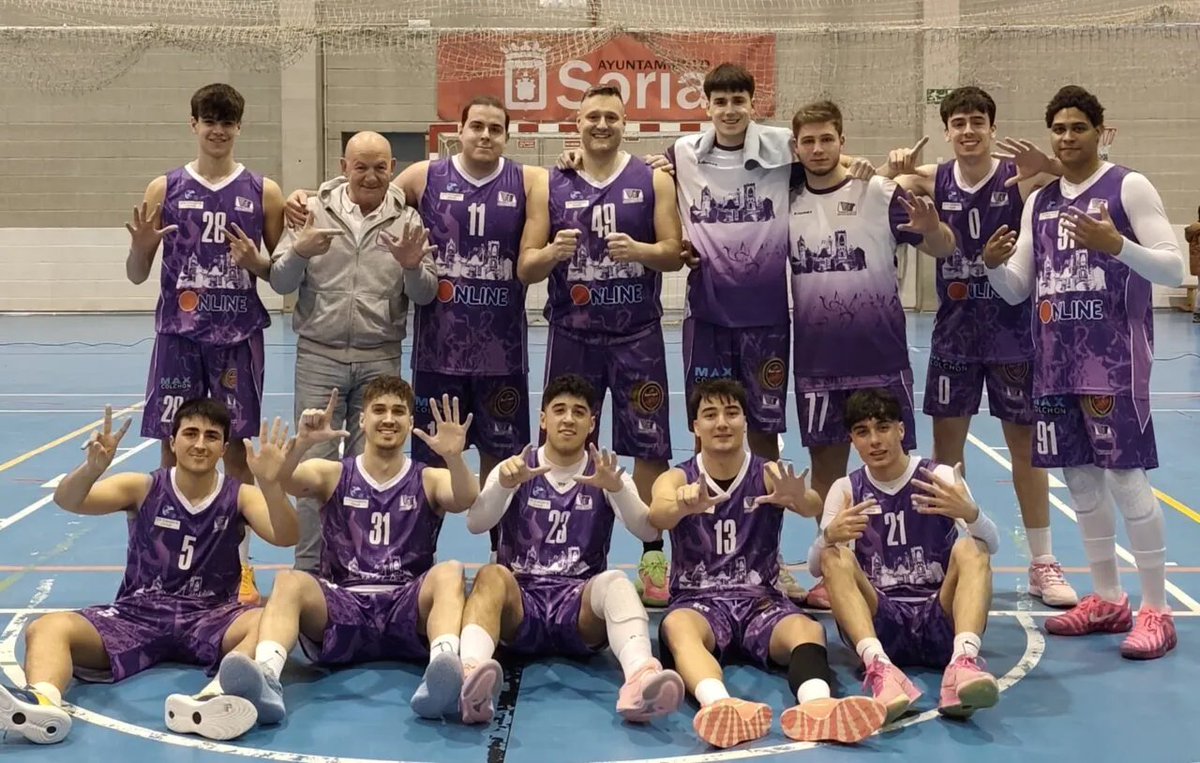 PalenciaEnlaRed's tweet photo. C.B. Palencia Online logra una victoria a domicilio ante C.S.B Décimas por 66-71
https://t.co/3qT5omvR8D https://t.co/BlYeXwJOun