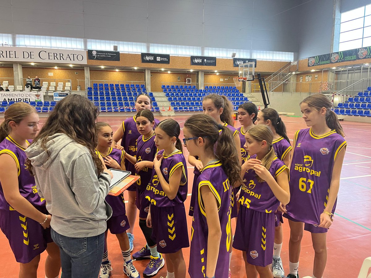 PBcantera's tweet image. #BasketCyL #Autonómicos |

💜 LOS EQUIPOS AUTONÓMICOS DESPIDEN EL AÑO

✍️ palenciabaloncesto.com/es/noticia/ver…

#CanteraMorada
#CDMaristas
#VamosMorados
#GuerrerasMoradas