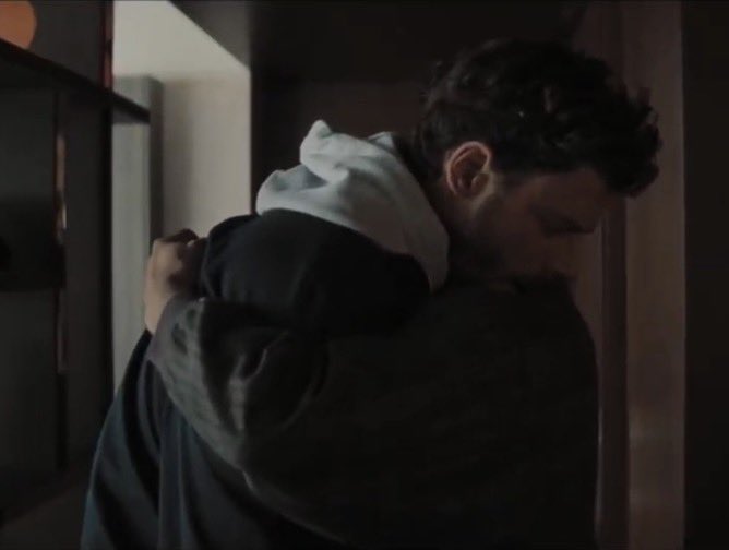 salty_nd_writer's tweet image. needs a hug