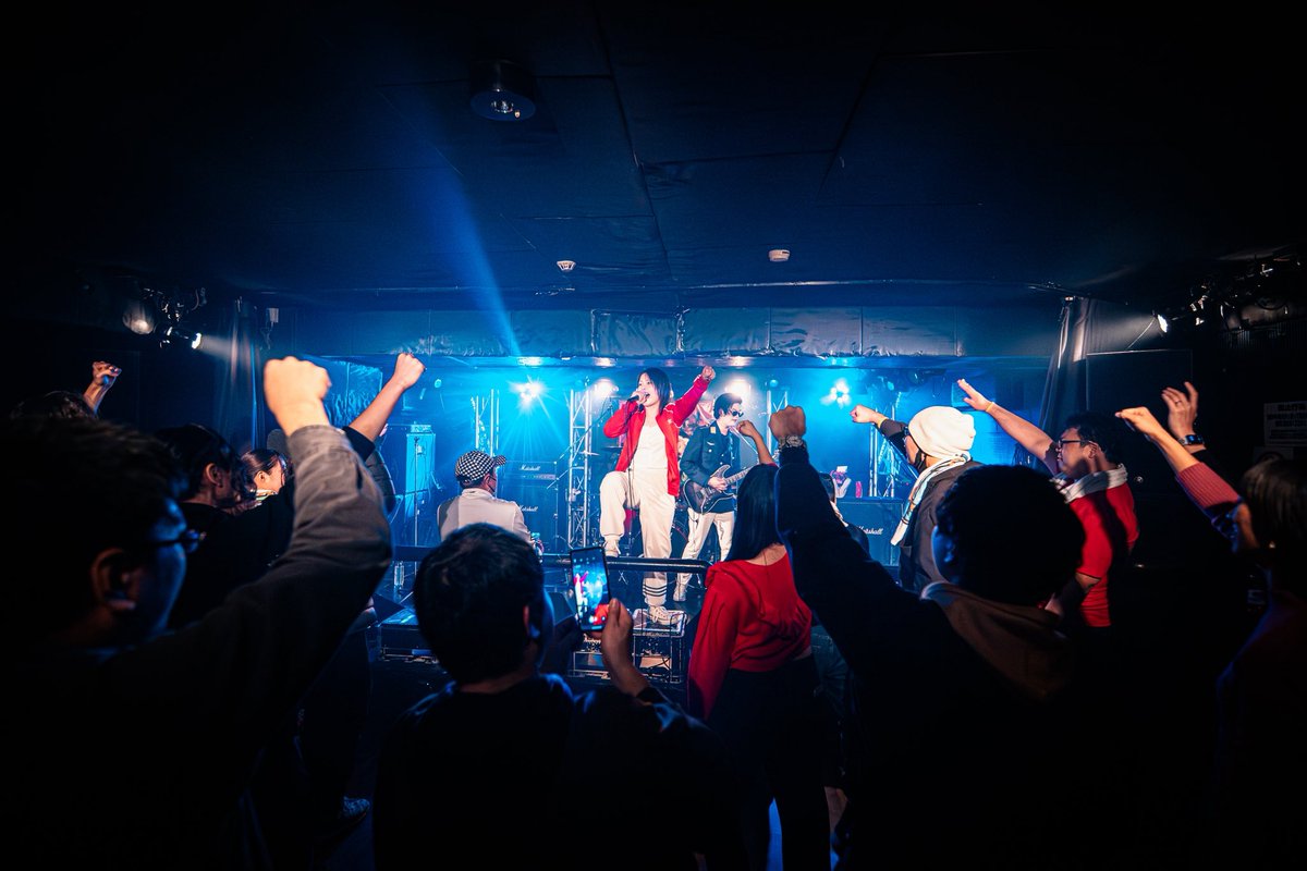 BT_Kazoku's tweet image. ワンマンライブの思い出たち

ザキヤマさん@zakiyamaphoto ありがとう