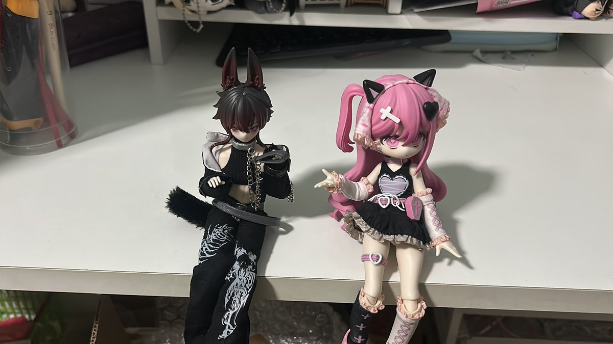 พร้องส่ง
น้องหมาแดง 520
น้องแมวชมพู 420
ของในกล่องครบ
ใครสนใจสอบถามได้ นะคะ
ค่าส่ง 40
#ตลาดนัดbjd #ตลาดนัดกล่องสุ่ม #bjdthailand #ตลาดนัดตุ๊กตา