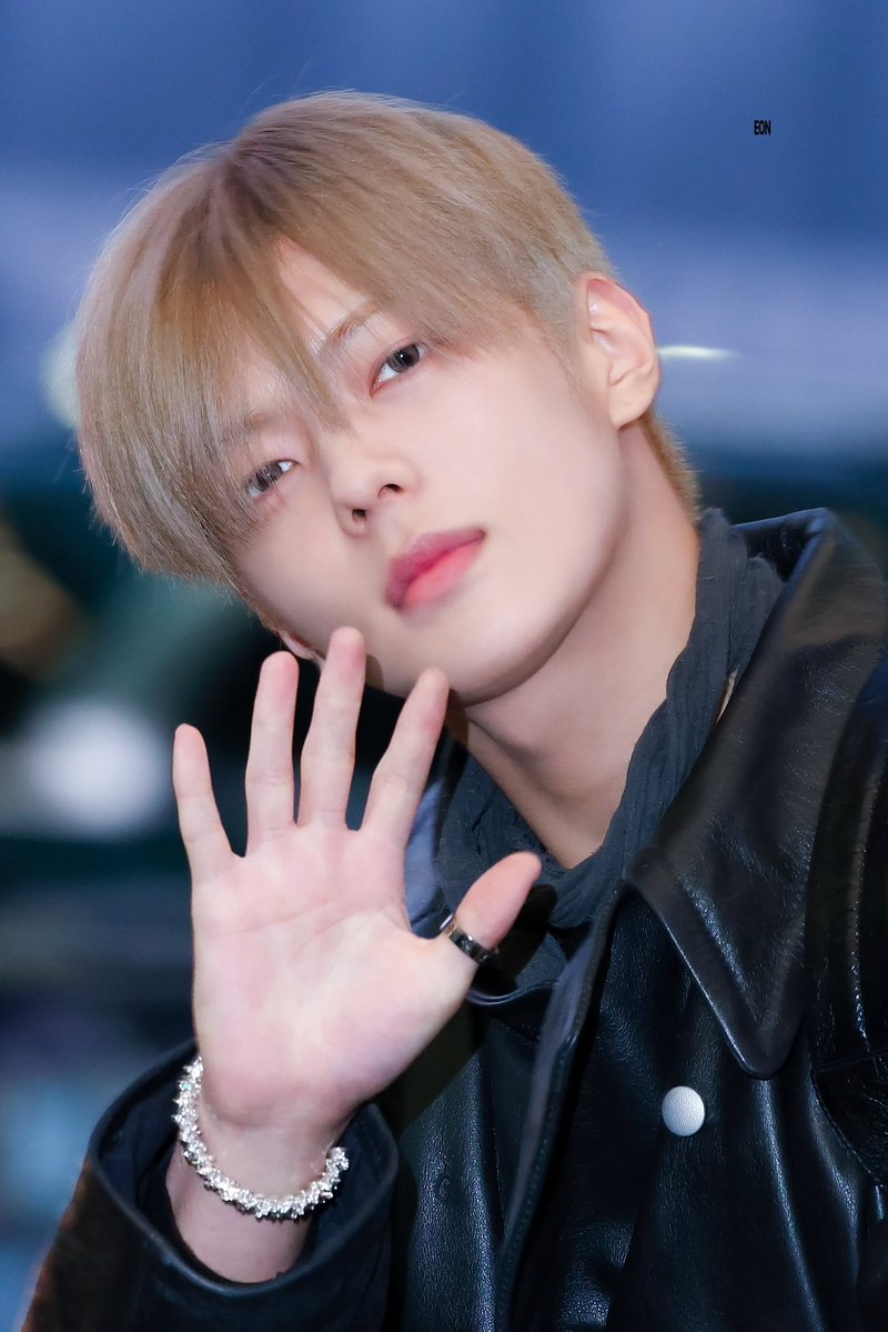 EON_LJ's tweet image. 251219 동글동글하다 동글동글한

#이정 #전이정 #LEEJEONG #イジョン