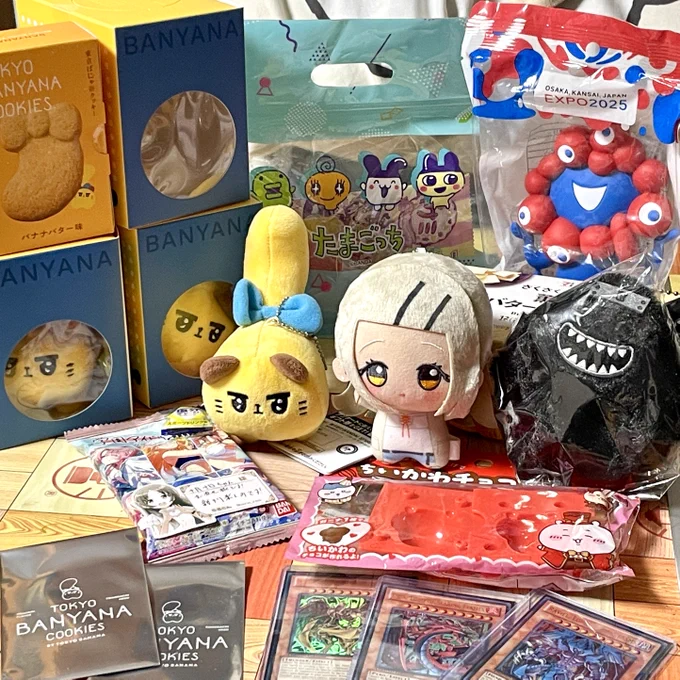 いつもイベントで差し入れありがとうございます。今回差し入れのお返しに缶バッチ用意しましたのでよかったら...