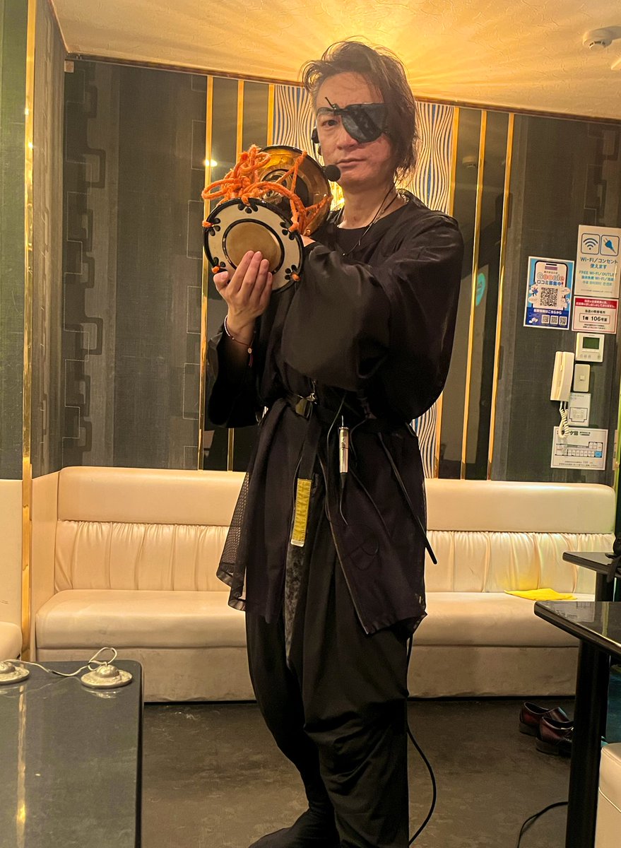 Zin16507973's tweet photo. 【お知らせ】
インスタのフォロワーが1000人未達でとLIVE配信出来ない仕様になったみたいです
m(_ _)m

取り敢えず、動画回しておきますので一人でも皆んなが観てる強い心でやり切ってみせますo(^o^)o https://t.co/odEMmPIJk7
