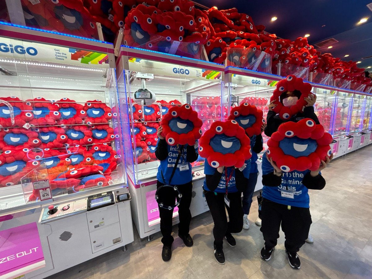 🔴🔵！！本日再入荷！！🔵🔴 大人気の『ミャクミャク なりきり