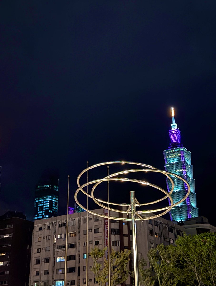 Garain30's tweet photo. @ginjaytw @ginnynatnicha @j_jayyna GinJay Light up in Taipei 101

#GinJay
#aangelinaass #ginnynatnicha https://t.co/bjENAeAVjx