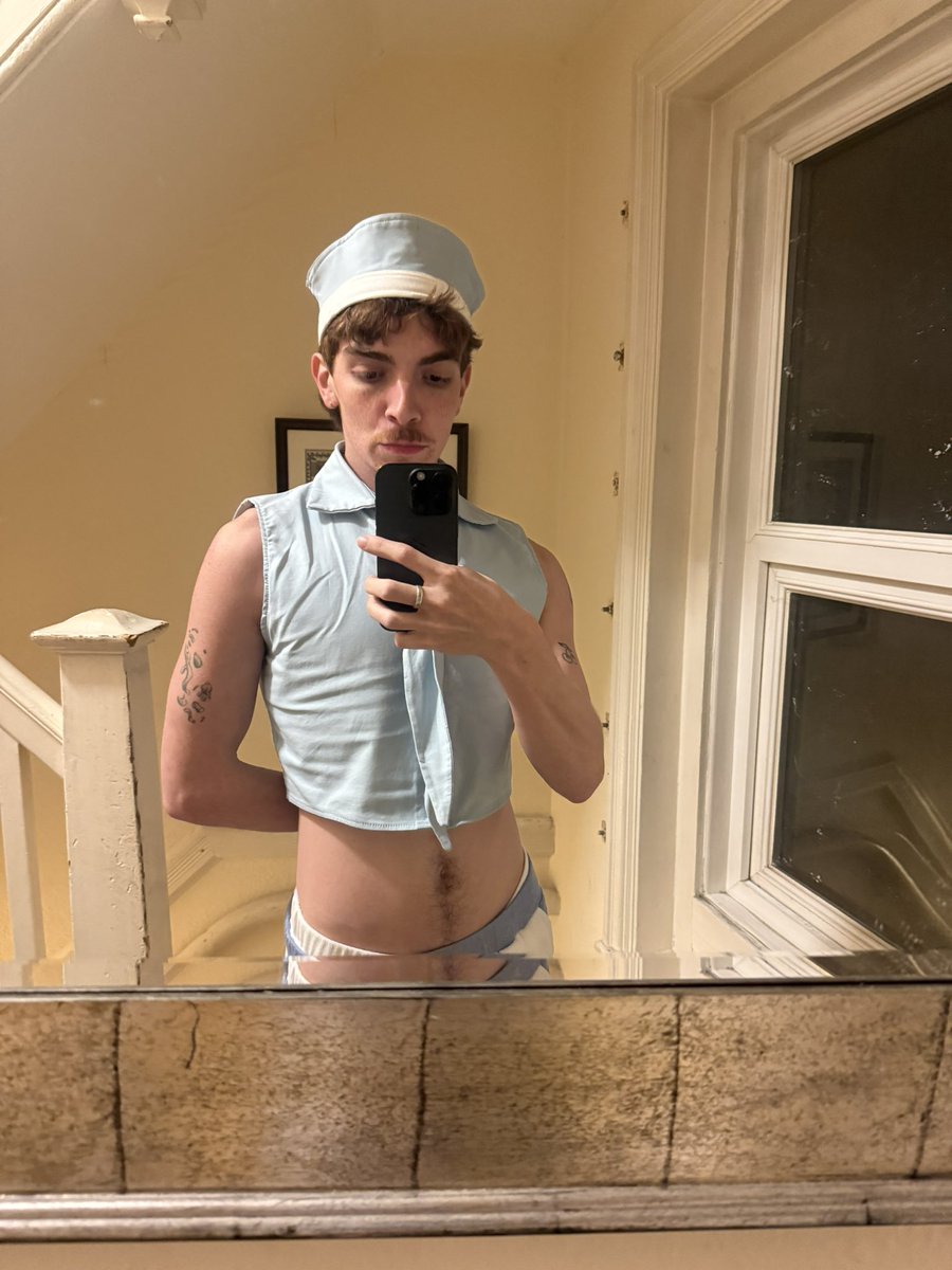 _benjamin_robin's tweet image. wearing all Benjamin Robin