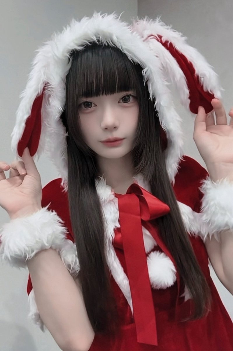 🤍Boosty販売中🤍

今年のクリスマスはうさぎサンタさん🐰❤️🤍
今回は抽選会があるので、購入して出た写真の種類とシリアルナンバーによってサイン入りチェキや直筆年賀状が当たります！！！！

激かわな写真用意したのでぜひ！⬇️

collection.boosty.app/listing/packs/…