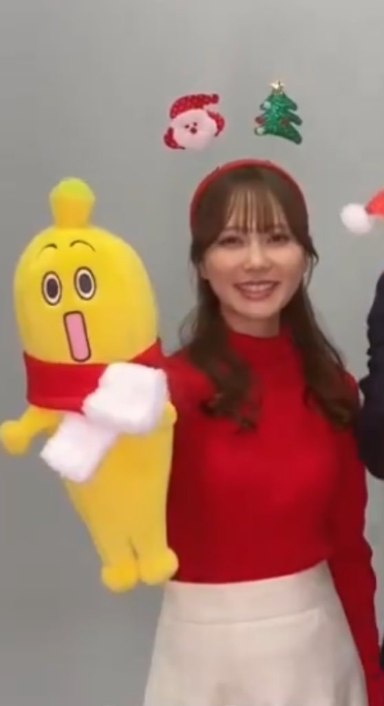 ししちゃんのおかげでクリスマス感じれてるわ🎅🎄🦌✨ #加藤史帆