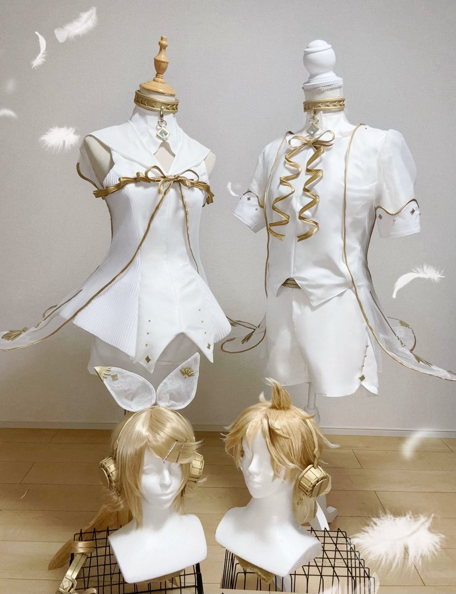 i_nuiinu_i's tweet image. #今年一番気合い入れて作ったコスプレ衣装見せて 
蓄音機リンレンちゃん！ワイヤーが本当に良い仕事をしてくれました🧡💛並ぶと本当に可愛いね…🥹✨頑張ってよかった！
鏡音誕に写真上げるので見てもらえたら嬉しいです❣️