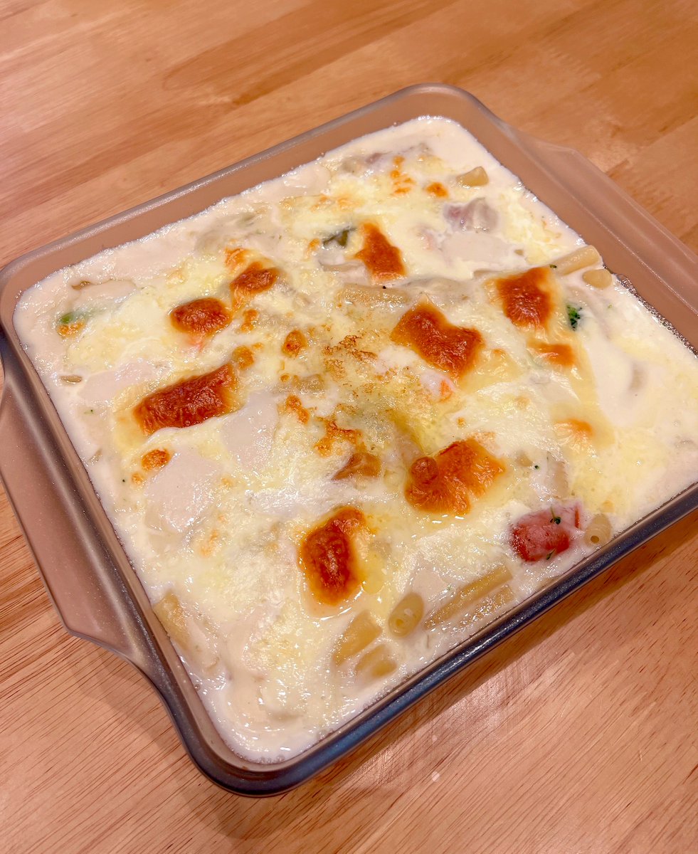 これはSASUKEにキャーキャー言いながら作ったグラタン