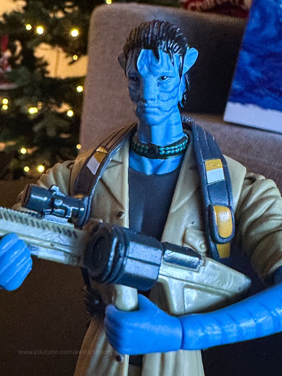 TheAvatarTheory's tweet image. Still one of my favorite pieces in my collection. The collector’s edition of the 2009 Avatar game. Great box art, solid extras, and a Jake Sully figure that still looks fantastic years later.

#Avatar #CollectorsEdition