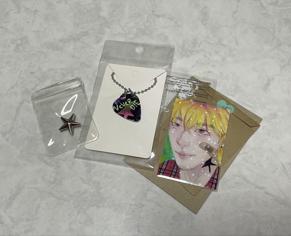 ของมาถึงแล้วคับบ เปิดพัสดุแล้วกรี้ดออกมาไม่เกินจริง 🤟🏻😛💖 
ปิ้กสวยๆ by: <a href="/lostsox_/">z𖦹</a>