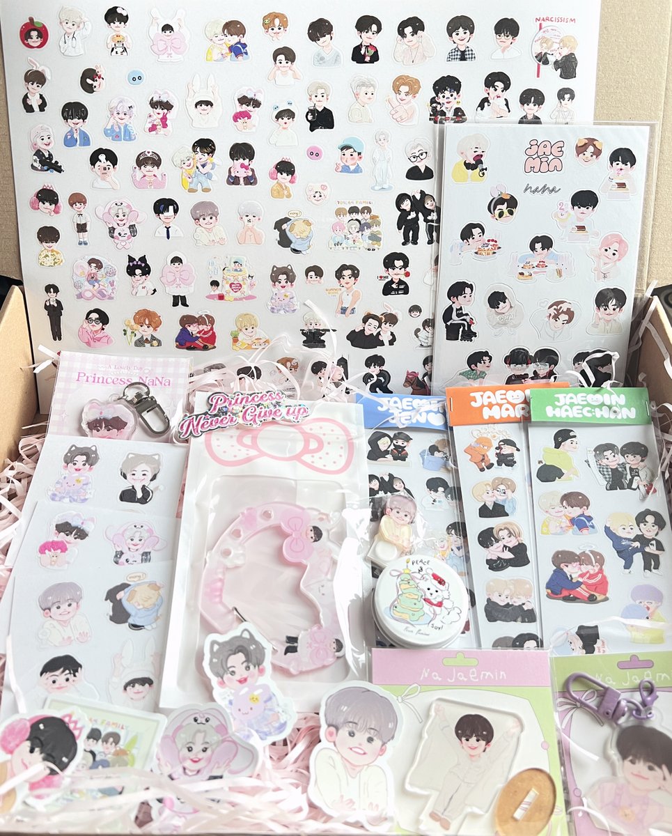 🎀 𝐻𝒩𝒴 𝒢𝒾𝓋𝑒𝒶𝓌𝒶𝓎 🎁
🐱🐰 𝒜𝓁𝓌𝒶𝓎𝓈 𝓌𝒾𝓉𝒽 𝒥𝒶𝑒𝓂𝒾𝓃 𝒢𝒾𝒻𝓉 𝓈𝑒𝓉🎀

อยากชวนทุกคนมาเล่นกิจกรรมรับของขวัญปีใหม่สนุกๆกันค่ะ~ 
กติกาและร่วมสนุกได้ที่ลิ้งค์นี้เลยน้า
(ෆ˙ᵕ˙ෆ)♡🔗forms.gle/4km53NJr1jdnpy…

🎄ปิด 25/12 (พรุ่งนี้) เที่ยงวันค่า🫶🏻✨