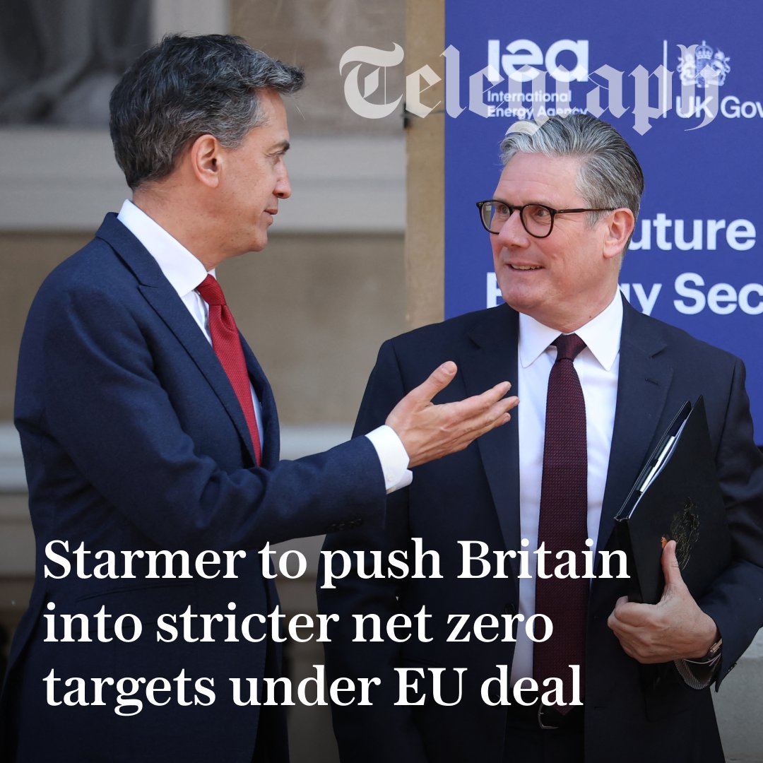 Telegraph's tweet image. 🔴 Sir Keir Starmer is preparing to tie Britain to the EU’s net zero plans in a move that would impose radically stricter clean energy targets on homes and businesses

Find out more ⬇️
telegraph.co.uk/business/2025/…