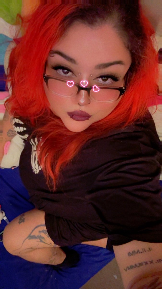 swisha559's tweet photo. New piercing who dis? #bbw #titties #piercings #tattooed #tatted #nipples #nsfwtwtًً  #sexy #horny #hairy #milf #wet #fuck #chudai https://t.co/yvjbQ9YaFN