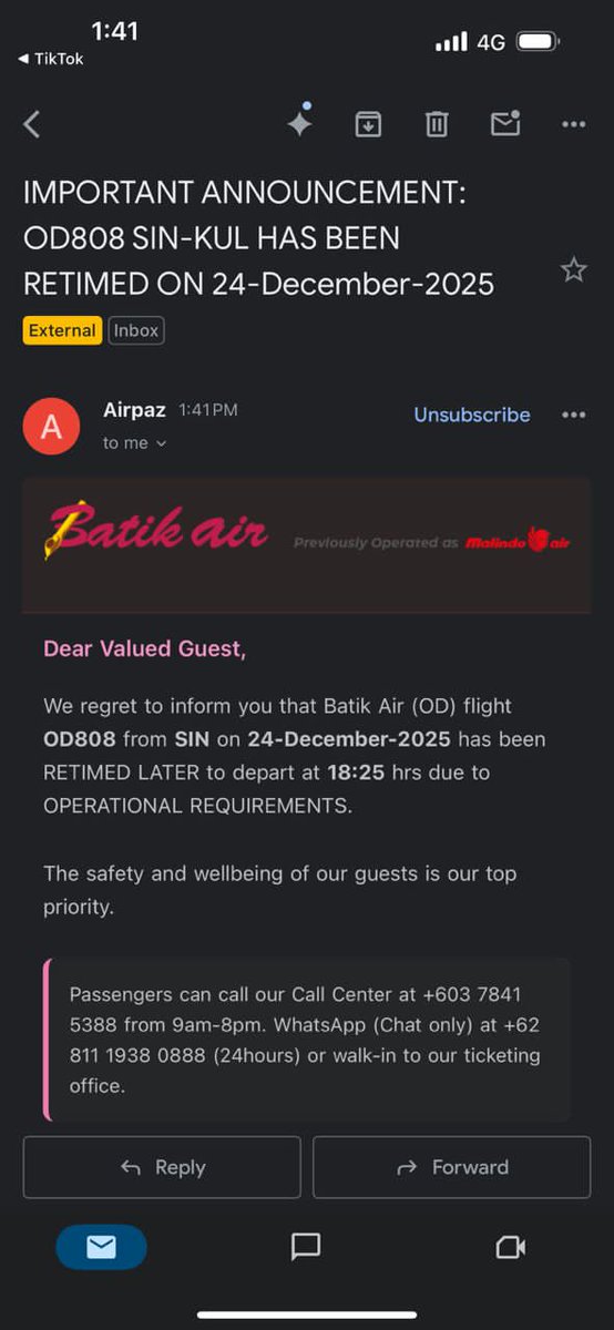vivektypes's tweet photo. Same day same airline,  same rubbish . Its 1820 and we still havent boarded. @MOTMalaysia I think better start fining airlines and giving it back to the passengers for inconvenience. Think your leniency on the matter is whats making them take their passengers for granted. https://t.co/w55StF55MS