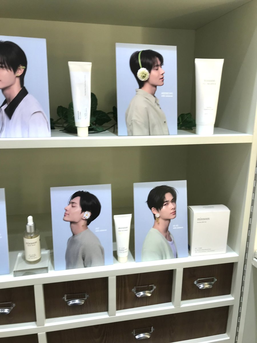 엔하이픈 믹순 팝업 갔다왔어요🌿🕊️🤍