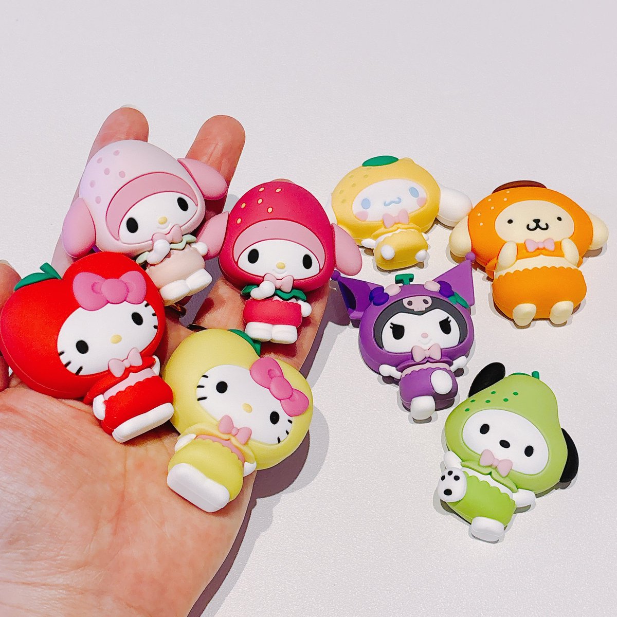 miiiさま確認ページ♡ なお、ポイピクの仕様変更により、全ユーザーは18歳以上かの確認が必要