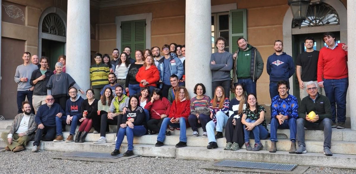 cnr_irsa's tweet photo. 🌲Christmas wishes🌲
Another year of projects and collaborations is coming to an end, and the @cnr_irsa would like to extend its most sincere wishes to everyone for a peaceful Christmas and a happy new year.
Thanks to those who follows us, and happy holidays from our team! https://t.co/MoGqjz3GhK