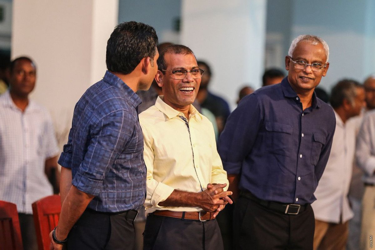 އަލުން އެކުގައި މަސައްކަތް ކުރެއްވުމަށް ރައީސް <a href="/ibusolih/">Ibrahim Mohamed Solih</a>  އާއި ރައީސް <a href="/MohamedNasheed/">Mohamed Nasheed</a> ނިންމެވި ނިންމުމަށް މަރުޙަބާ.

މިއީ ދިވެހި ރާއްޖެ އާއި، ރާއްޖޭގެ ޑިމޮކްރަސީ އަދި އެމްޑީޕީ އަށް ލިބުނު ވަރަަށް ބޮޑު ކުރިއެރުމެއް. ދިވެހި ރައްޔިތުންނާއި ޤައުމަށް ކުރިއެރުން ހޯދައި، ޤައުމުގެ