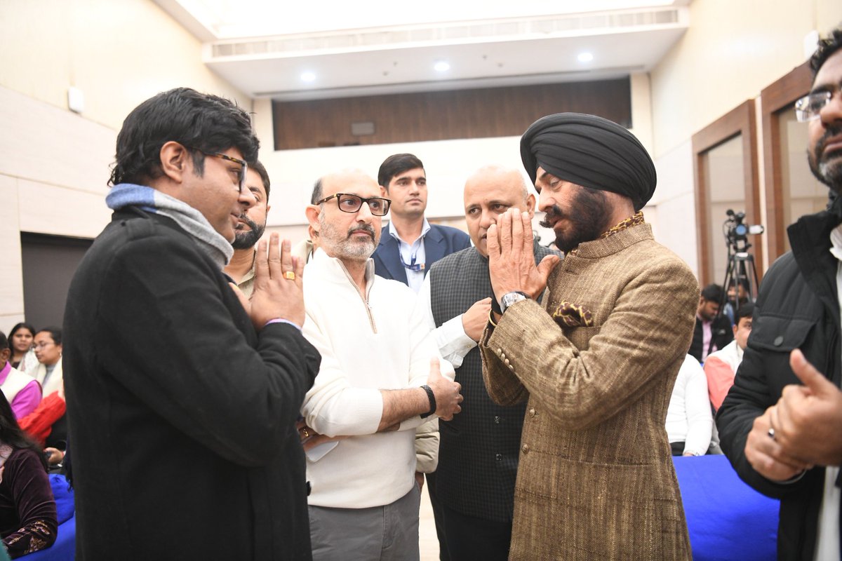 live_pathikrit's tweet image. An incredible honor to meet Shri #ManinderjeetSinghBitta, a living legend &amp;amp; beacon of India's Unity, #Nationalism &amp;amp; Cultural Values. A man who always put Nation above Party. Even countless assassination attempts could not stop his nationalistic spirit &amp;amp; fight against terrorism