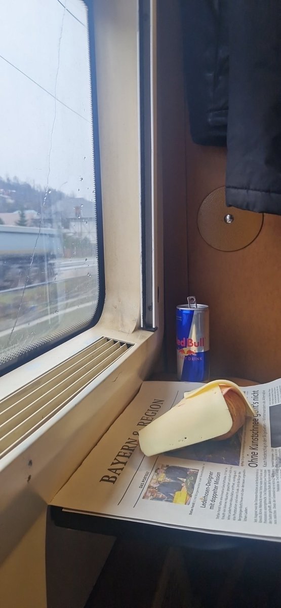 VikingonRails's tweet photo. How it was (#Daciaspecial) Versus how it is now...

Breakfast on the Dacia sleeper train from Vienna Westbahnhof to Bucharest Gara de Nord

#Dacia #vikingonrails #worldonrails #createyourownstory #treinleven #bahnreisen #interrail @Interrail @unsereOEBB @Eurail #cfrcalatori https://t.co/7PSzIGUGNN