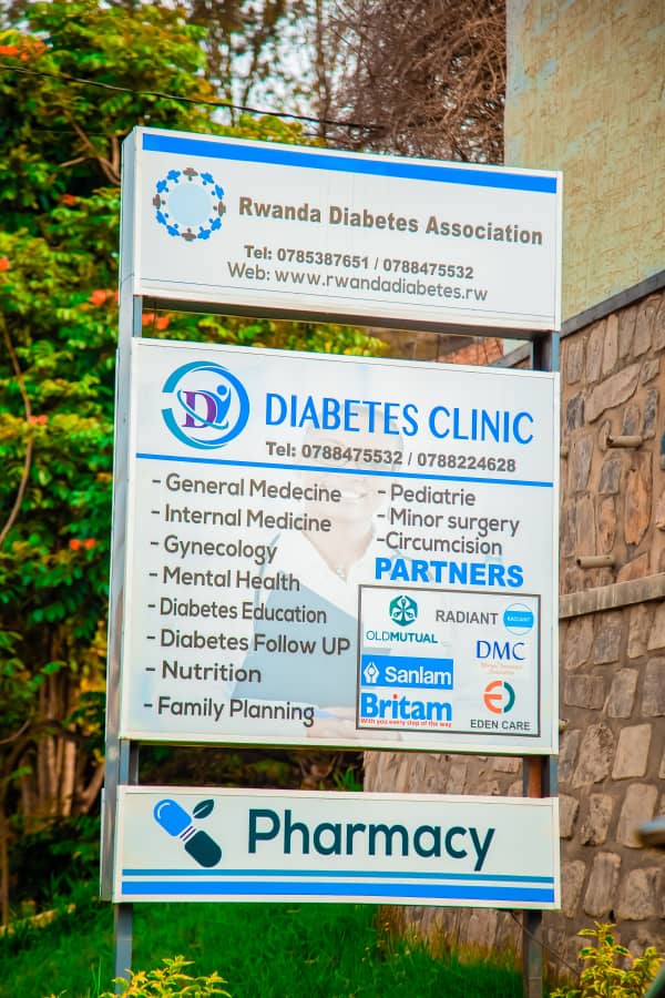 RDA_Rwanda's tweet image. This Christmas season, Rwanda Diabetes Association stood with children living with Type 1 Diabetes and their parents—sharing testimonies, education, and hope for a healthier future. 🎄💙