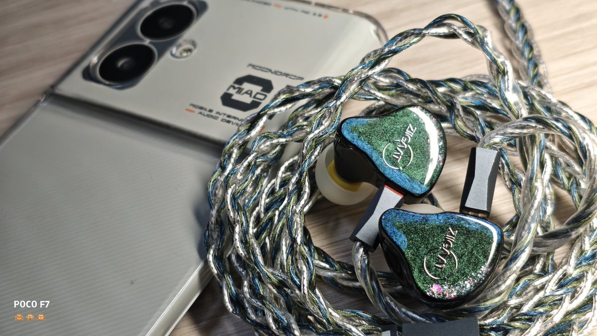 おかめカンパニー☆イヤホンジャック f23b17cd9ad7f2e68bddd7dd6db701